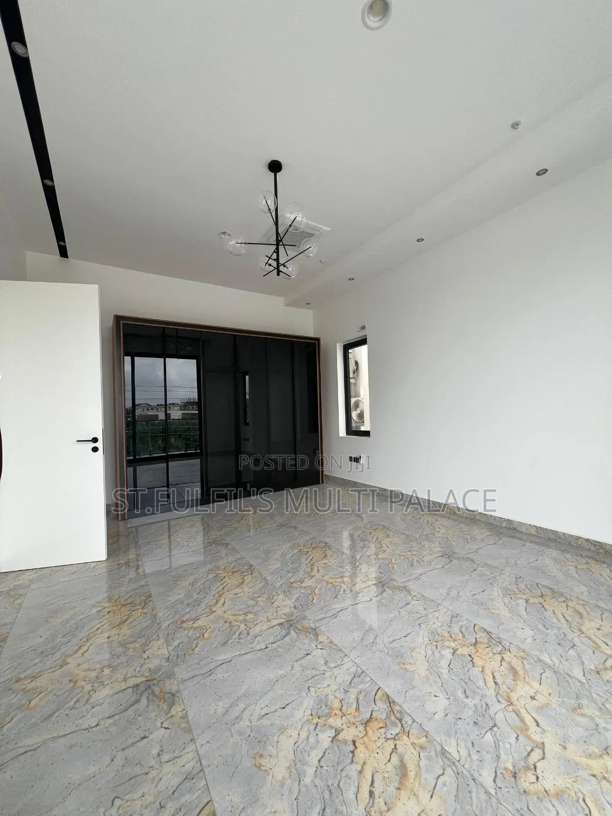 5bdrm House in East Legon Mempasem for sale