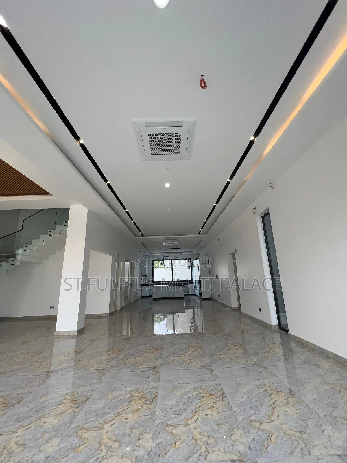 5bdrm House in East Legon Mempasem for sale