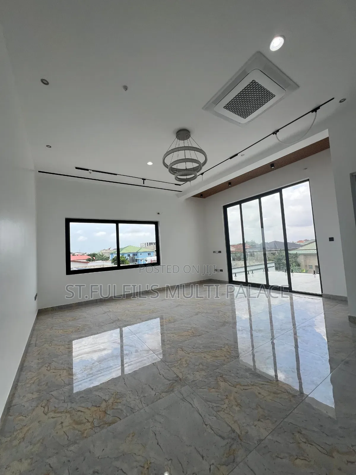 5bdrm House in East Legon Mempasem for sale