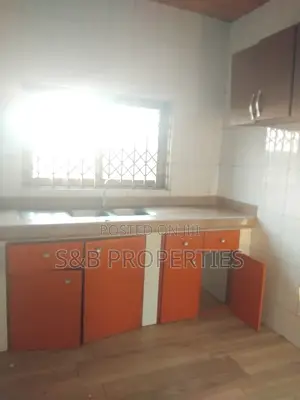 2bdrm Apartment in Ashomang Estate for rent