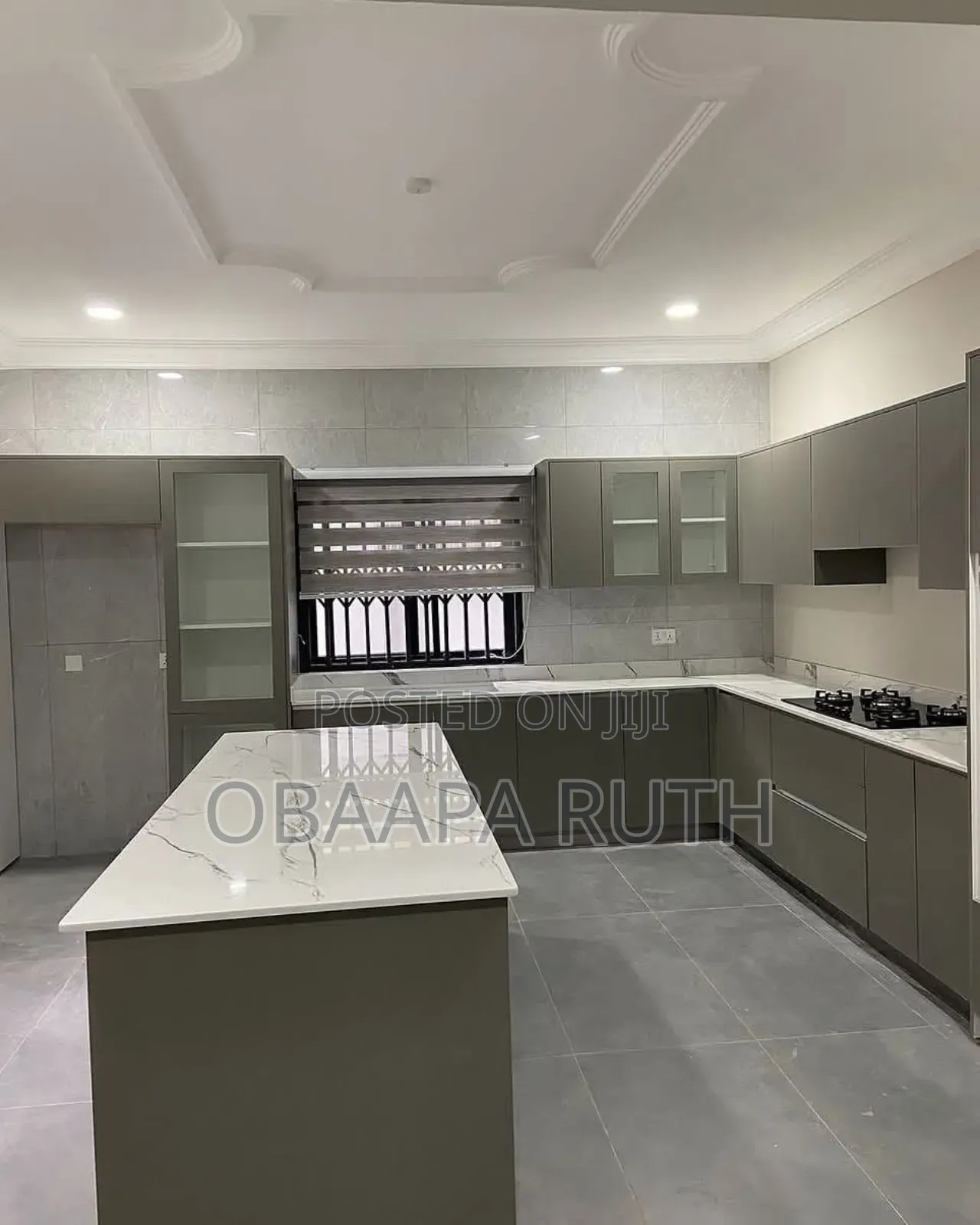 Furnished 5bdrm Duplex in Adjiriganor for sale