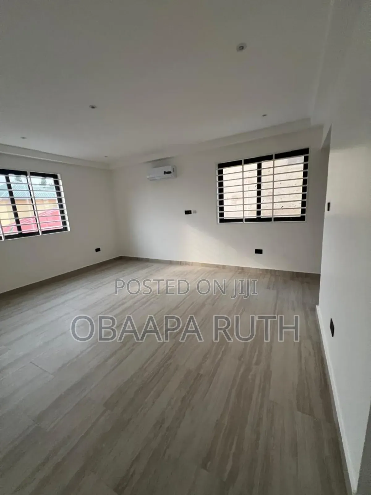 Furnished 5bdrm Duplex in Adjiriganor for sale