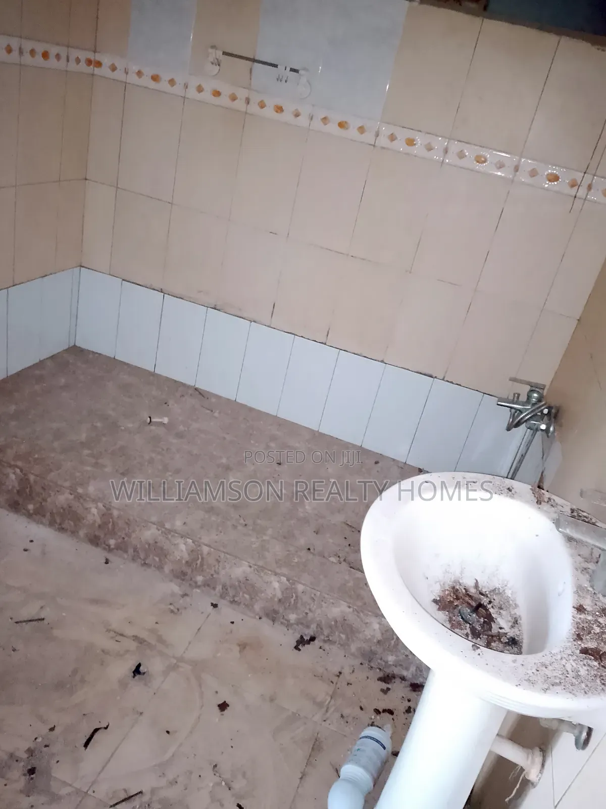 1bdrm Apartment in Hfc Estate Area, Spintex for rent