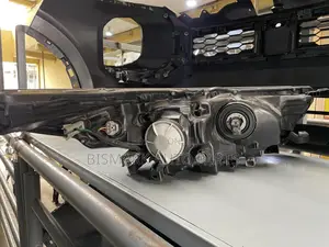 Toyota Highlander 2016-2017 Headlight