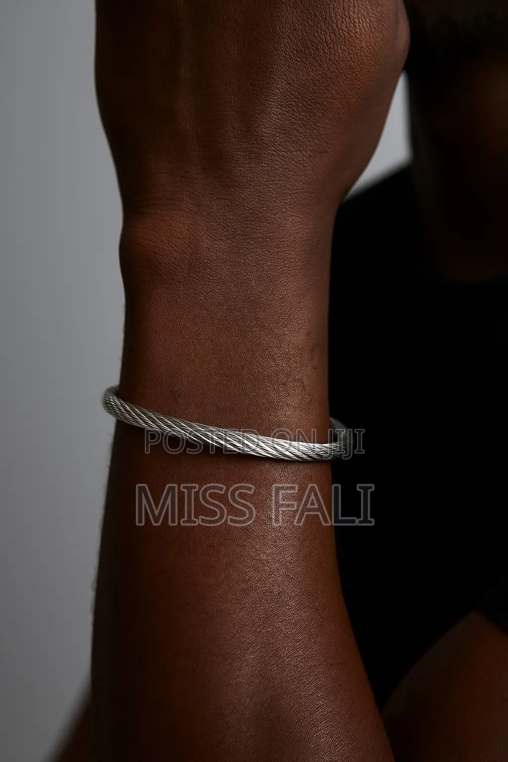 Twist Wire Bangle. Gold and Silver