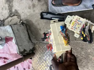 Hyundai Veloster Dashboard Fuse Box