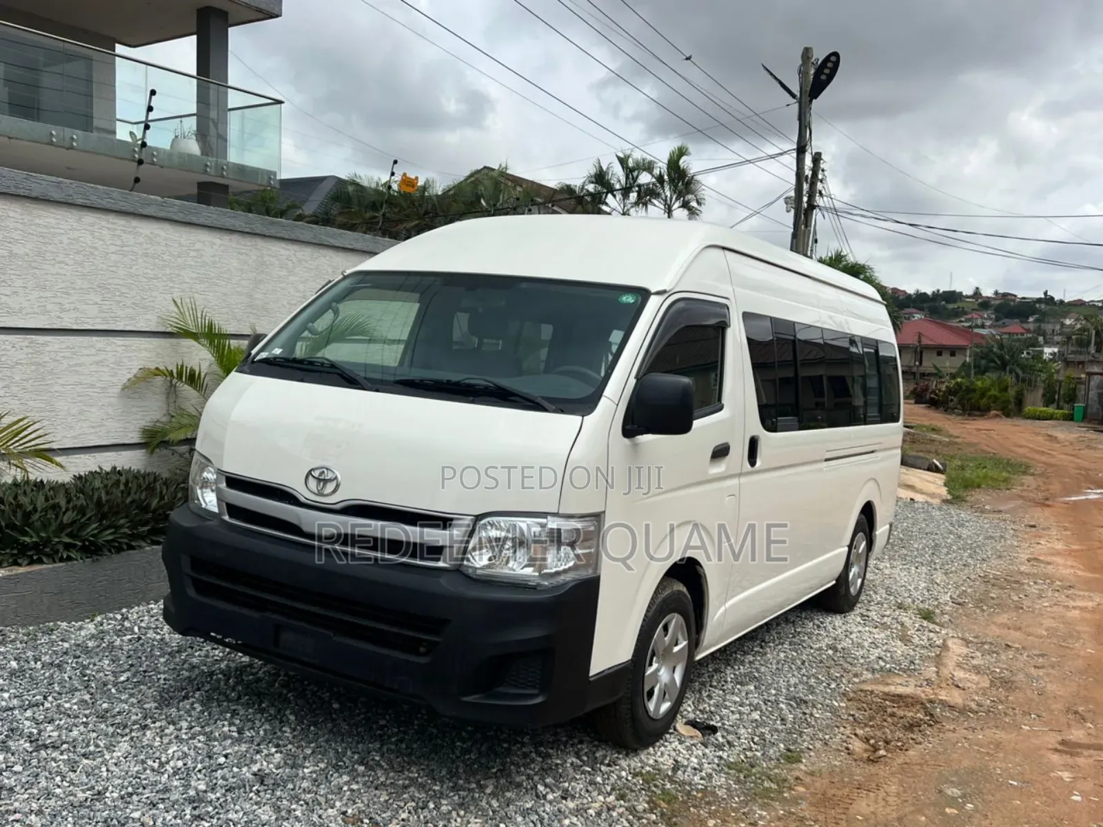 Toyota HiAce 2012 White