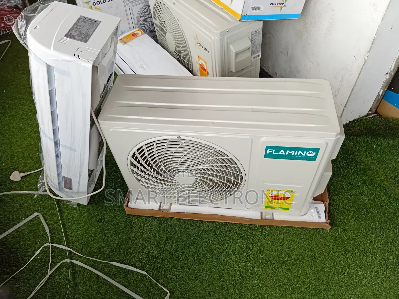 Air Purifying
Flamino Air Conditioning 1.5hp Split System