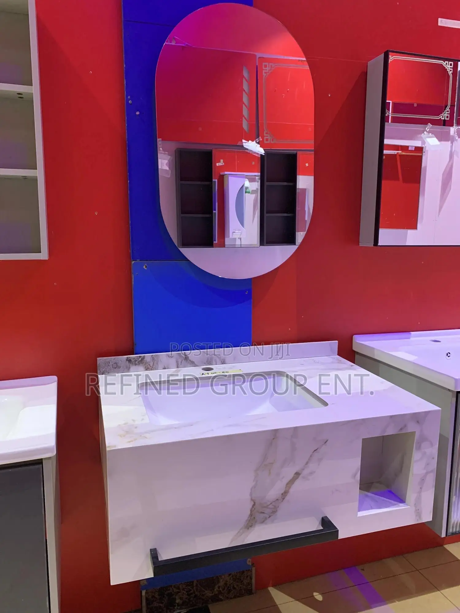 Basin With Mirror and Light