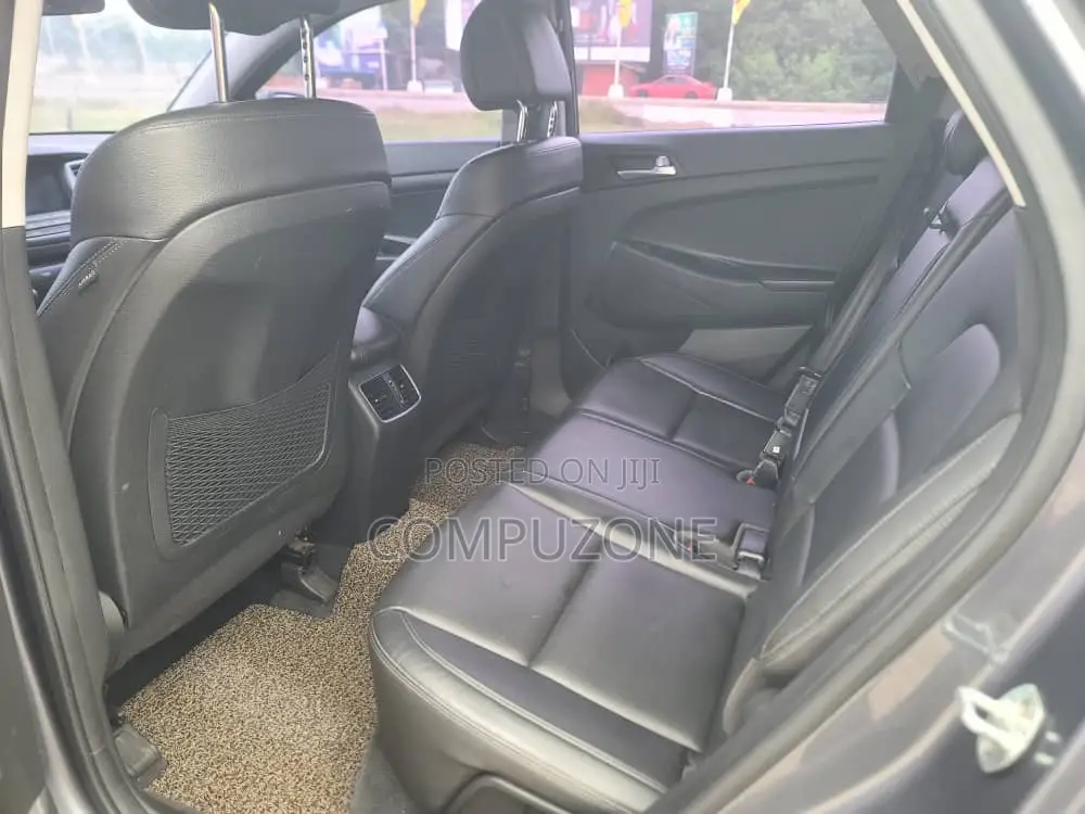 Hyundai Tucson 2017 Gray