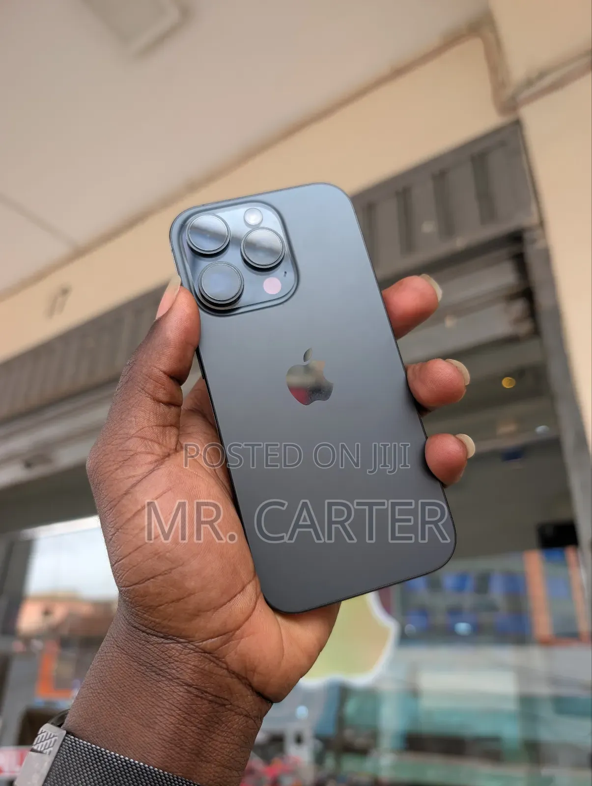 New Apple iPhone 16 Pro 256 GB Blue