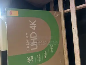 Synix Smart TV Almost New