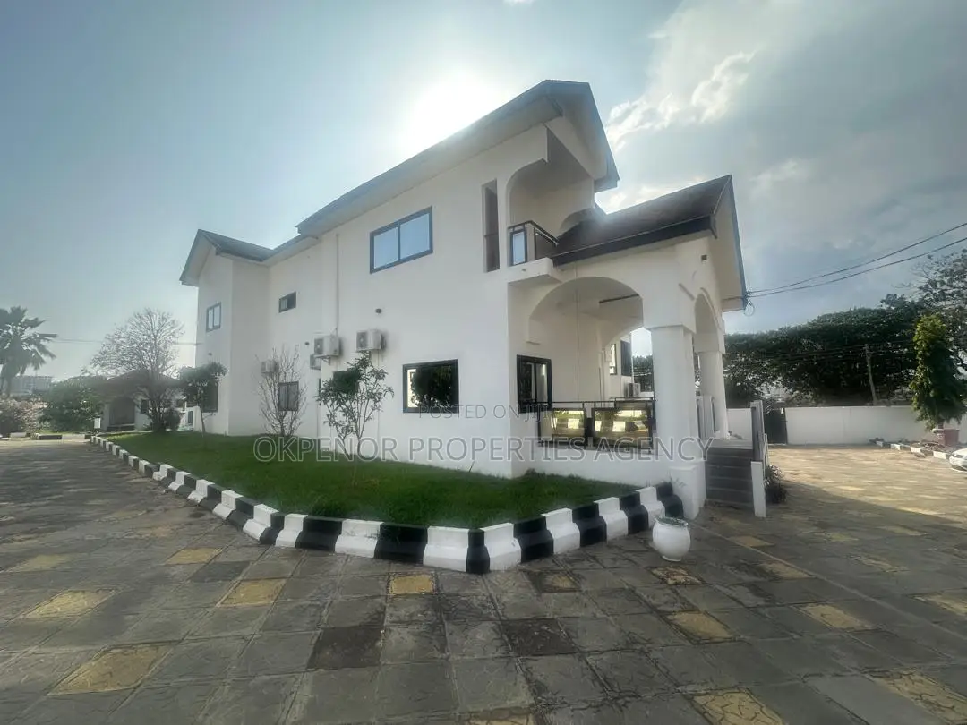 6bdrm House in Airport, Accra Metropolitan for rent