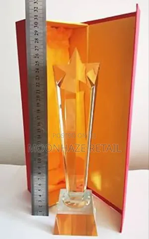 Crystal Star Peak Trophy – Ultimate Symbol of Excellence!