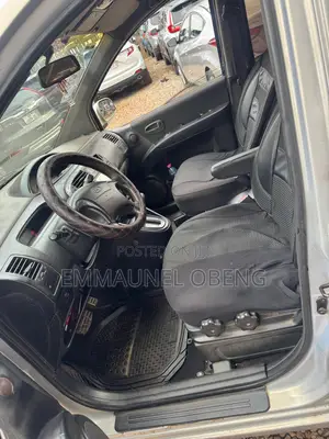 Hyundai Matrix 1.6 GLS 2010 Silver