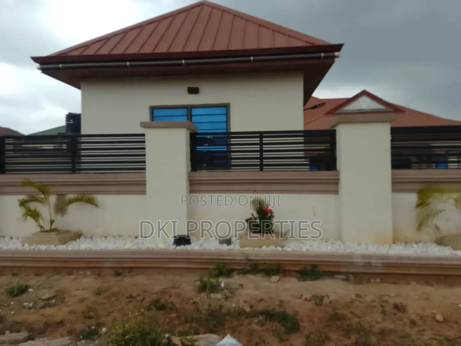 4bdrm House in Dki Properties, Malejor for rent