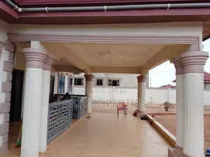 4bdrm House in Dki Properties, Malejor for rent