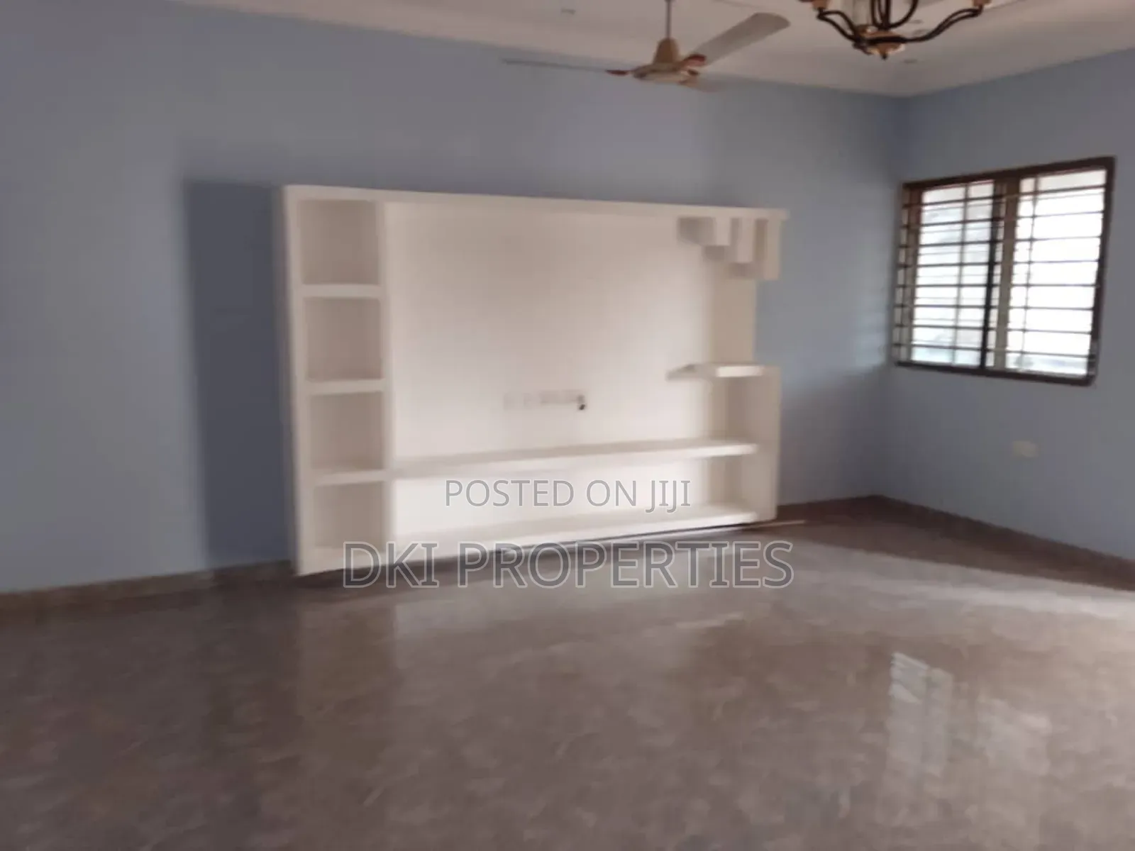 4bdrm House in Dki Properties, Malejor for rent