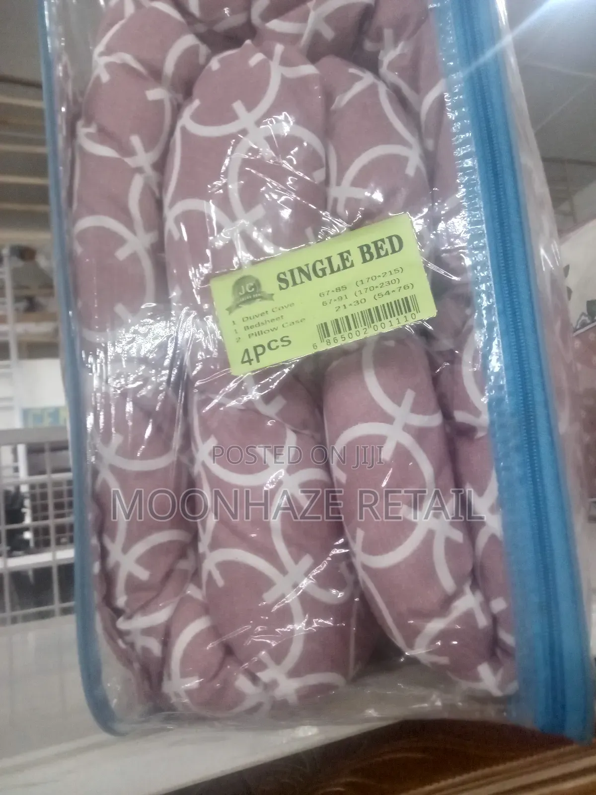 Luxury Bedding Set + Free Quilted Mattress Protector!