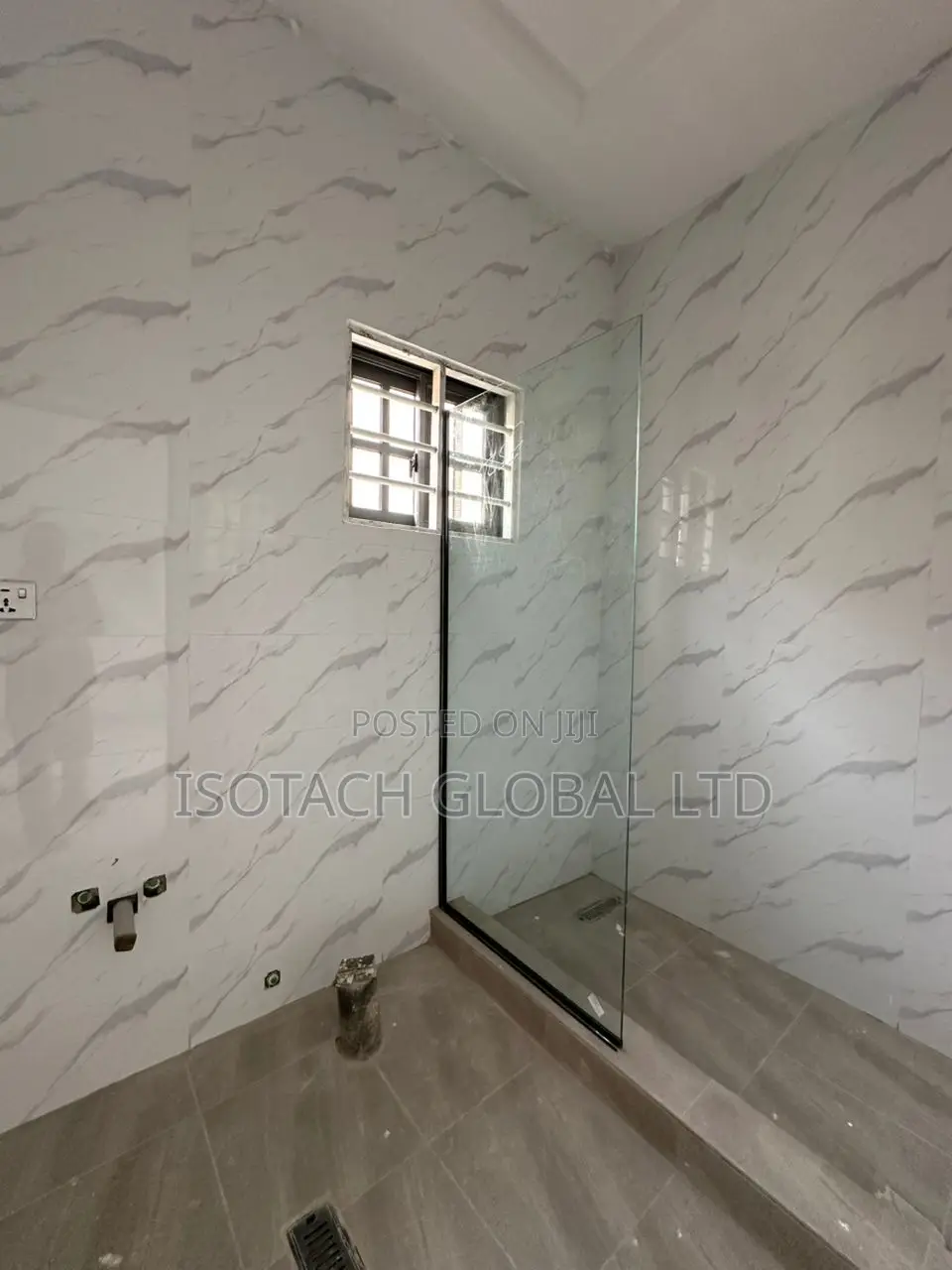 4bdrm House in East Legon for sale