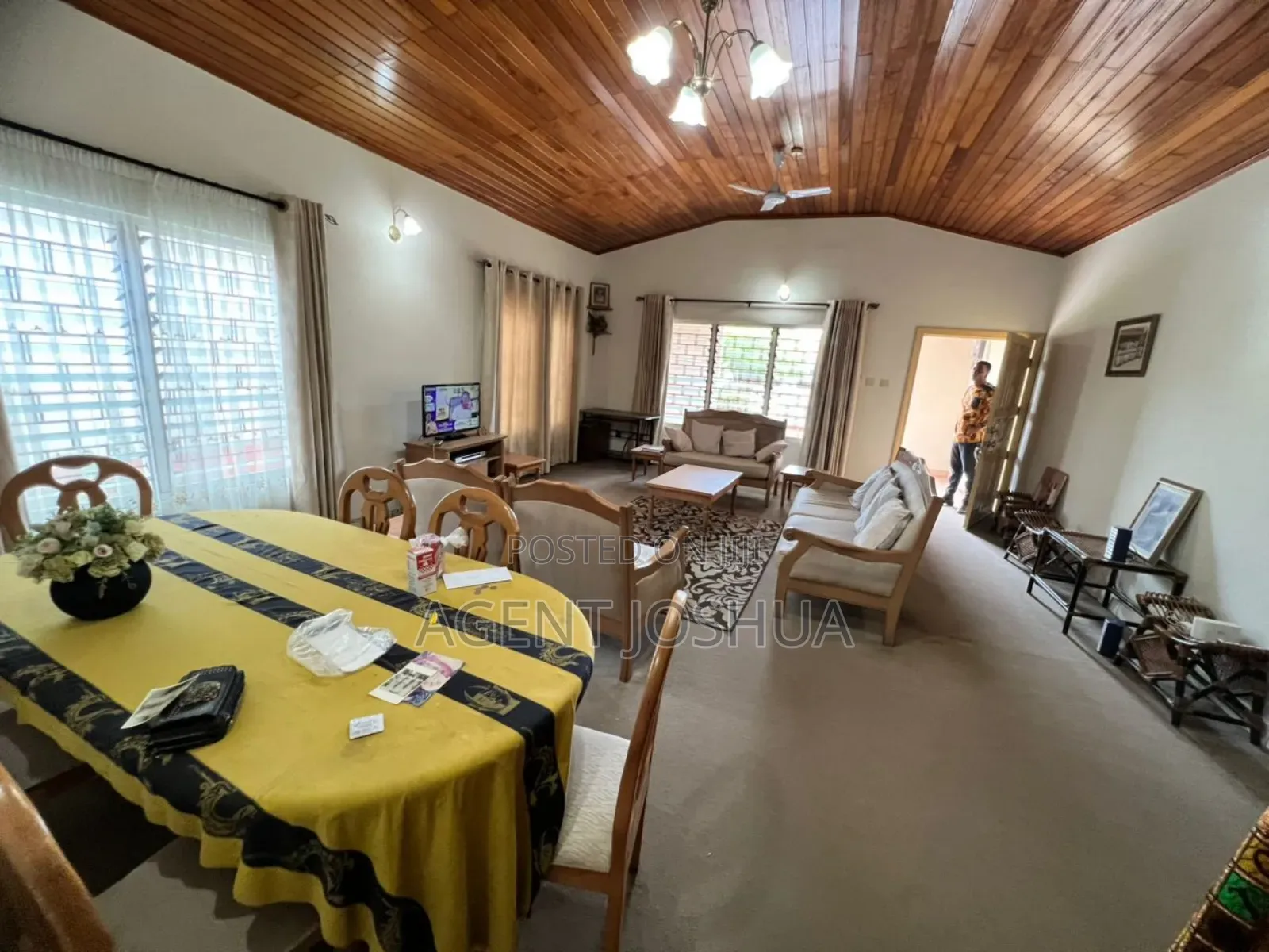 3bdrm House in Regimanuel Estate for sale