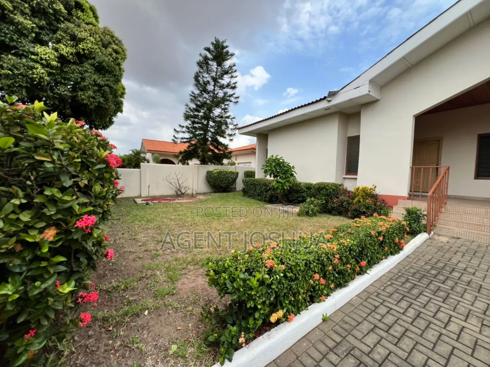 3bdrm House in Regimanuel Estate for sale