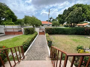 3bdrm House in Regimanuel Estate for sale