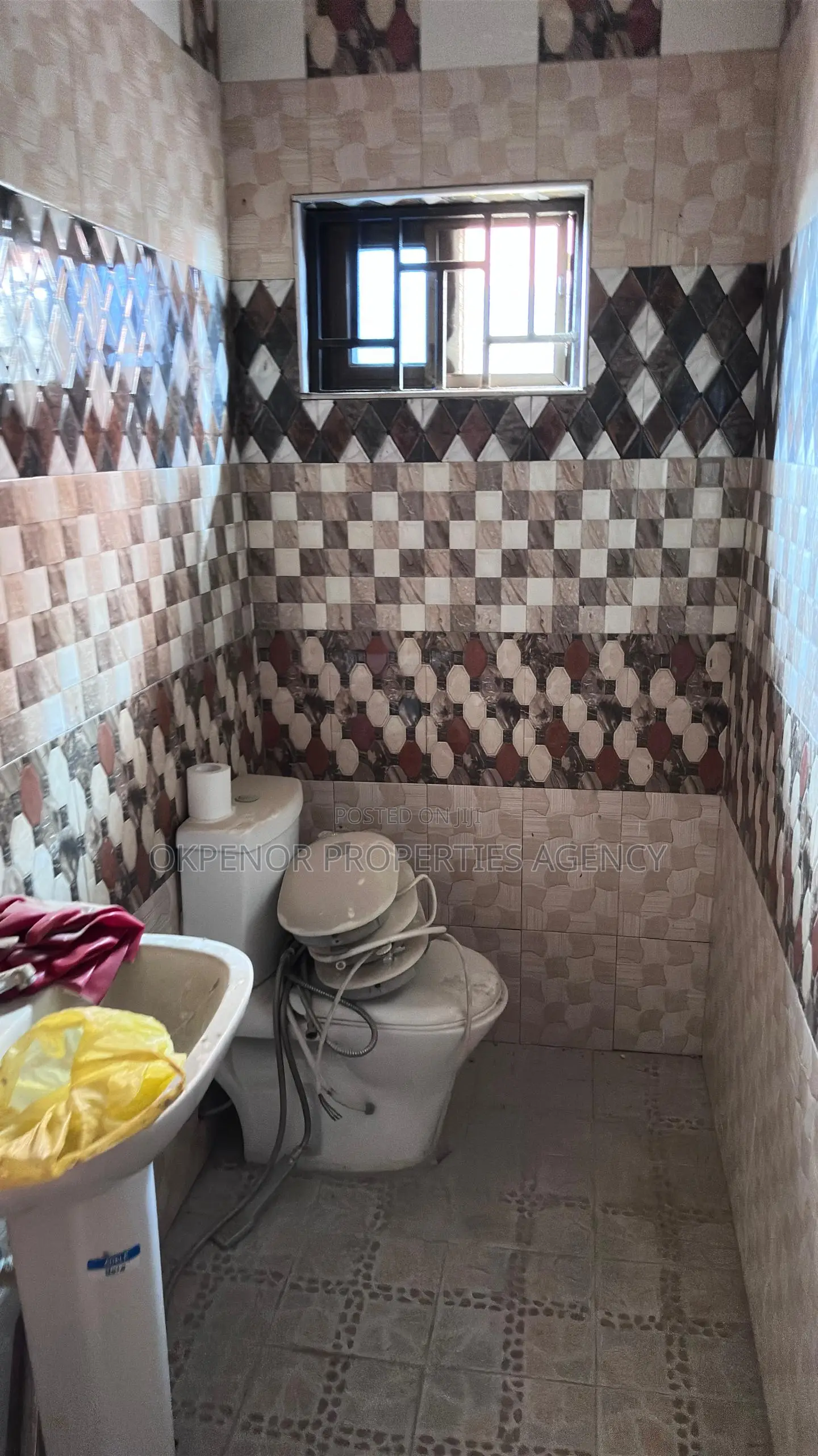 2bdrm House in Prampram for sale