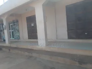 Main Road Shop for Rent