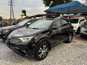 Toyota RAV4 2017 Black