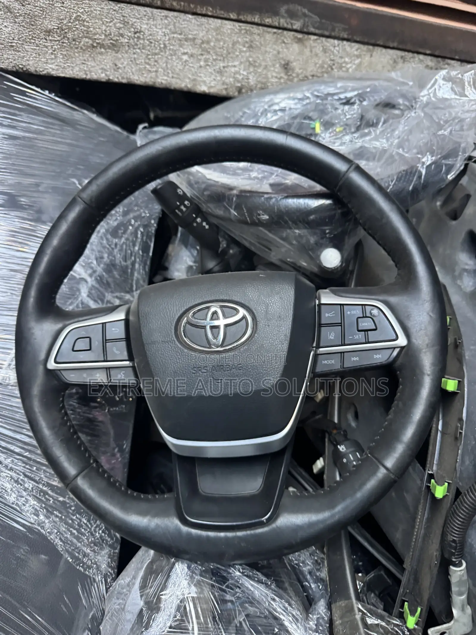 Highlander Steering Wheel Airbag 2020,2021,2022,2023