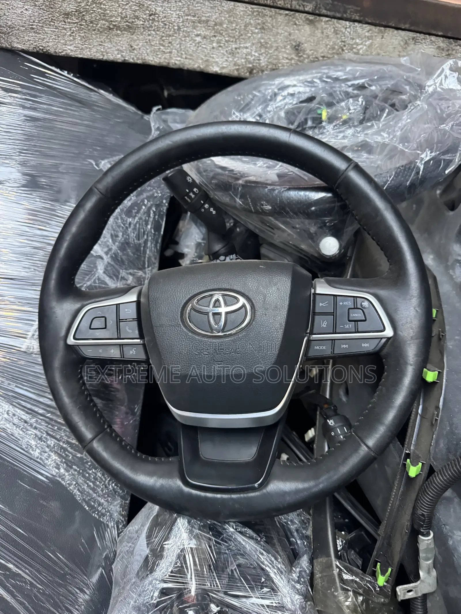 Highlander Steering Wheel Airbag 2020,2021,2022,2023