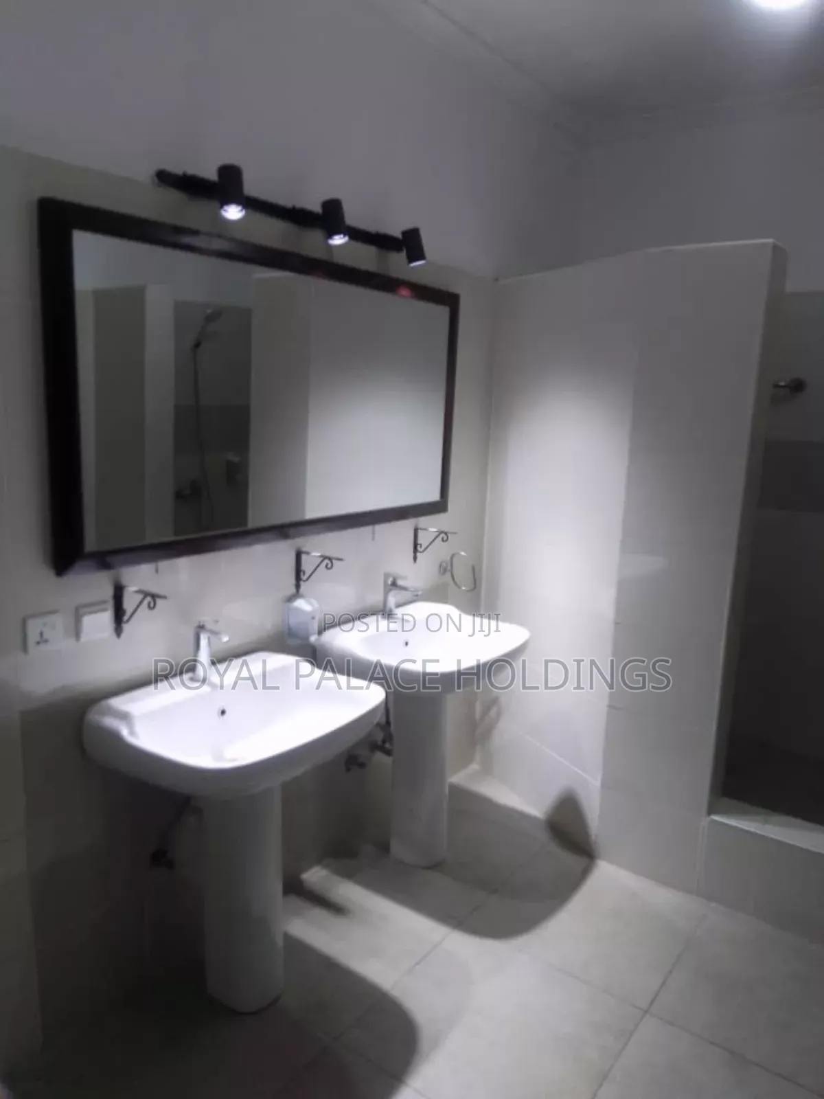 Furnished 2bdrm Bedsitter in Close To Anc, A&C Mall Area for rent