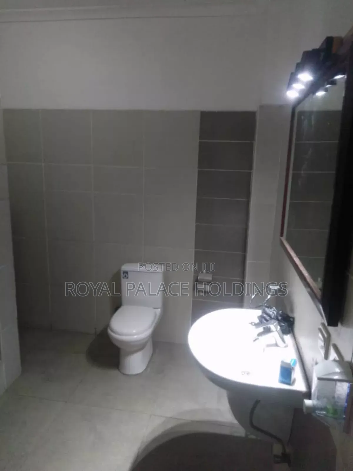 Furnished 2bdrm Bedsitter in Close To Anc, A&C Mall Area for rent