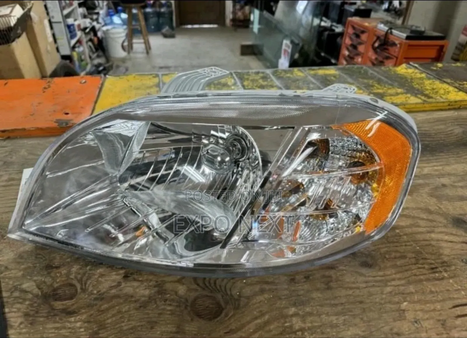Head Light Chevrolet Lova/Aveo
Year
2009-2011