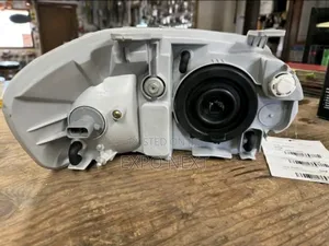 Head Light Chevrolet Lova/Aveo
Year
2009-2011