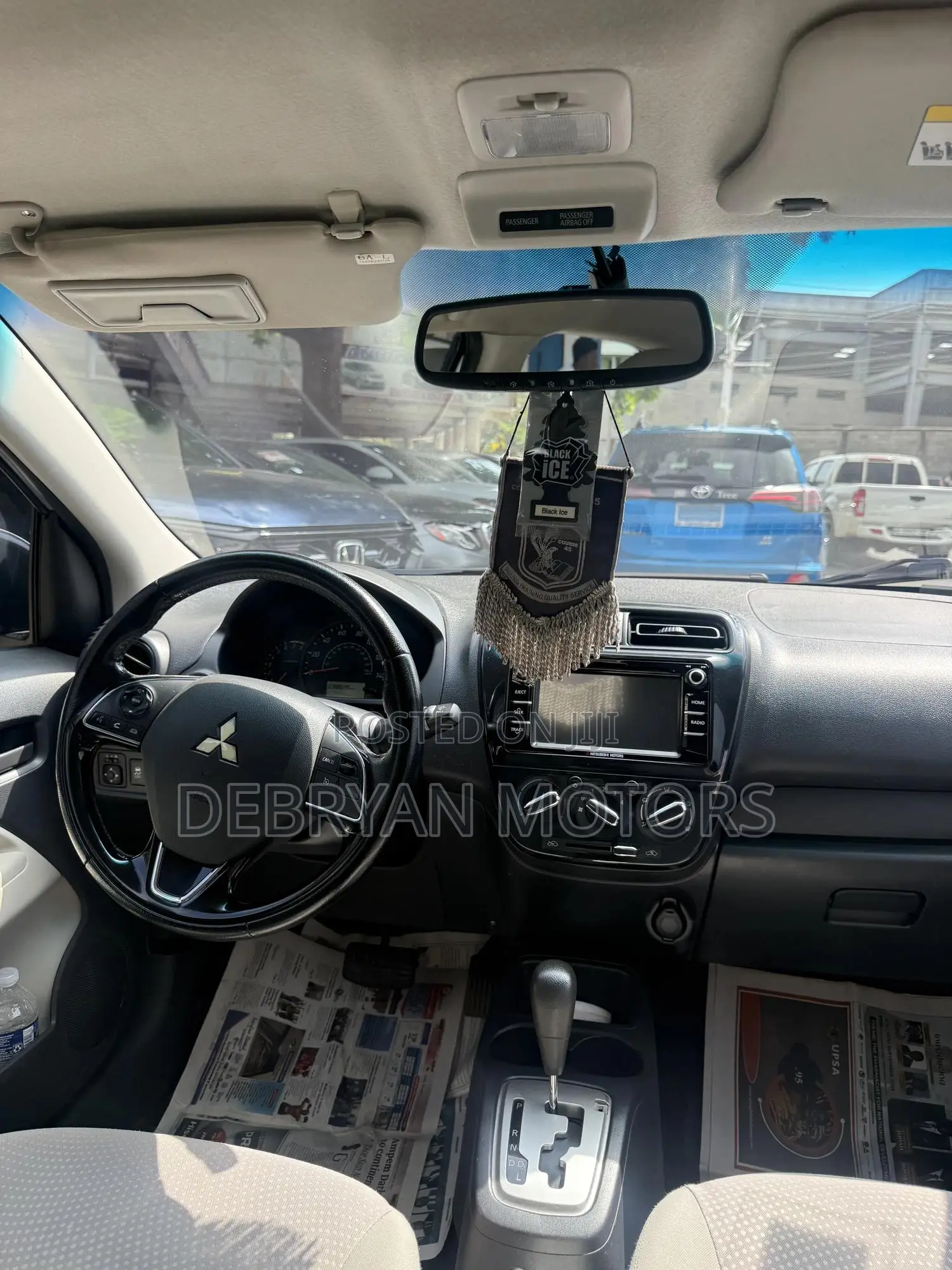 Mitsubishi Mirage SE 2017 Silver