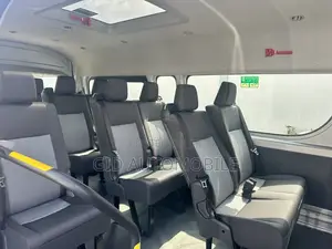 Toyota HiAce 2025 Silver