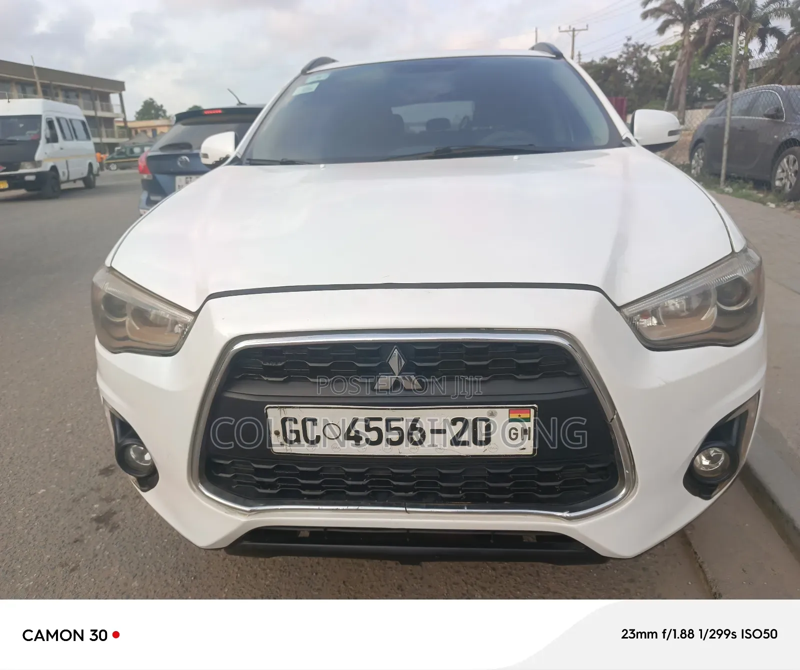Mitsubishi Outlander SE 4dr SUV (2.4L 4cyl CVT) 2015 White