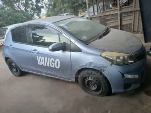 Toyota Vitz 2012 Blue