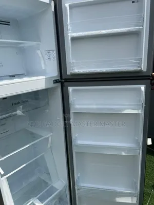 Hisense Top Mount Refrigerator Rt3n328nai