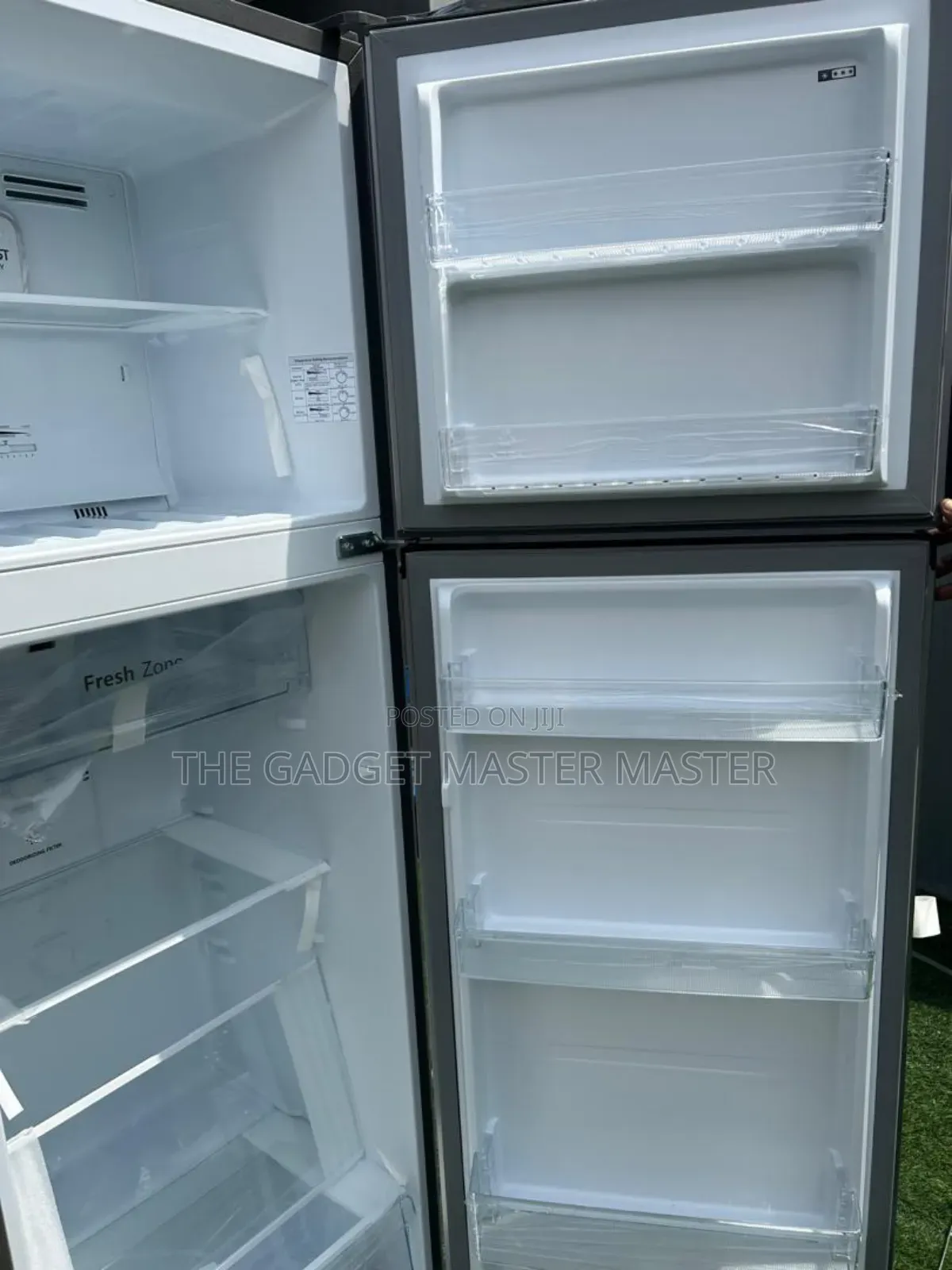 Hisense Top Mount Refrigerator Rt3n328nai