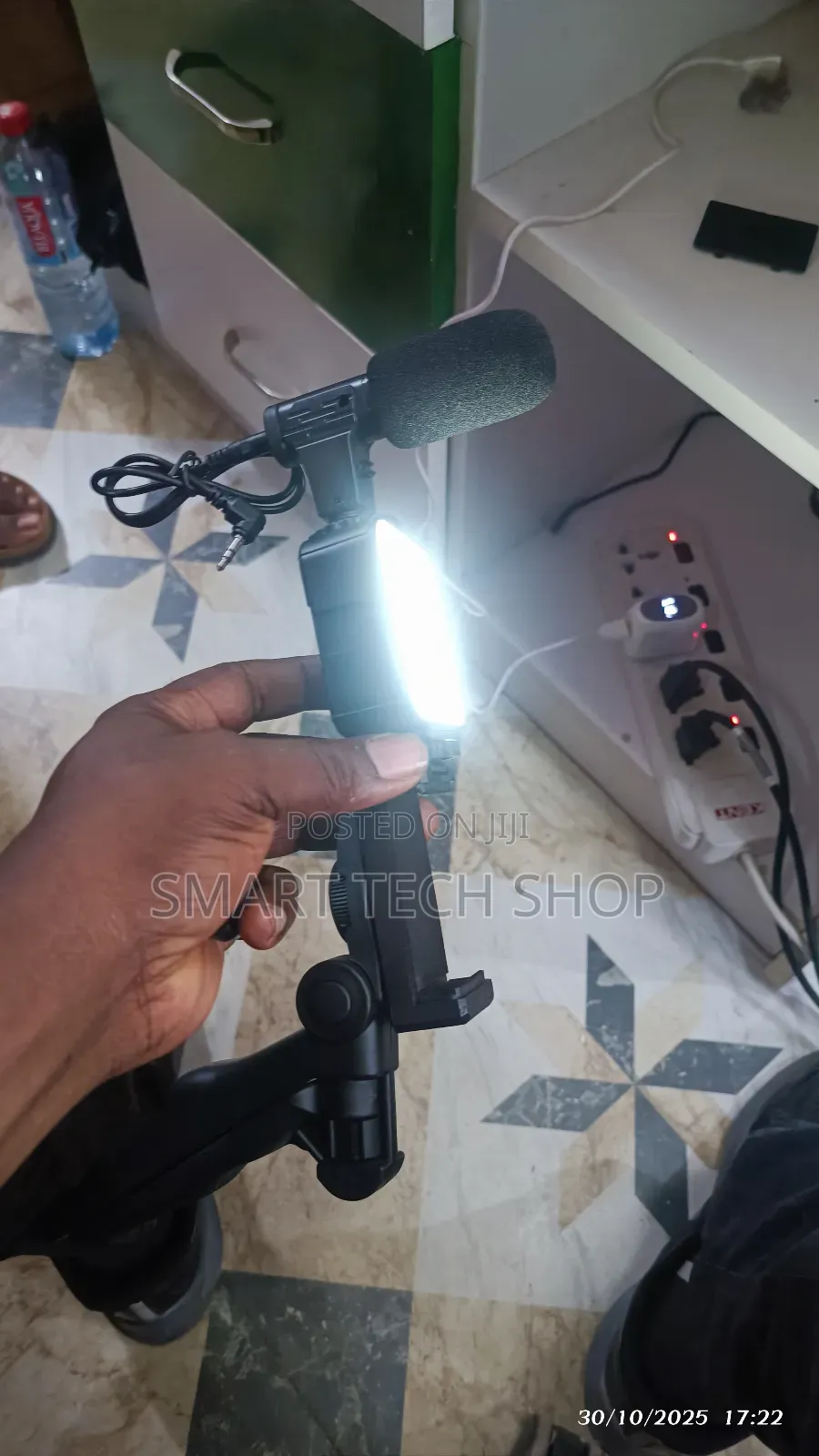 Flexible Ring Light Tripod With Microphone. Selfie Stick And Remote