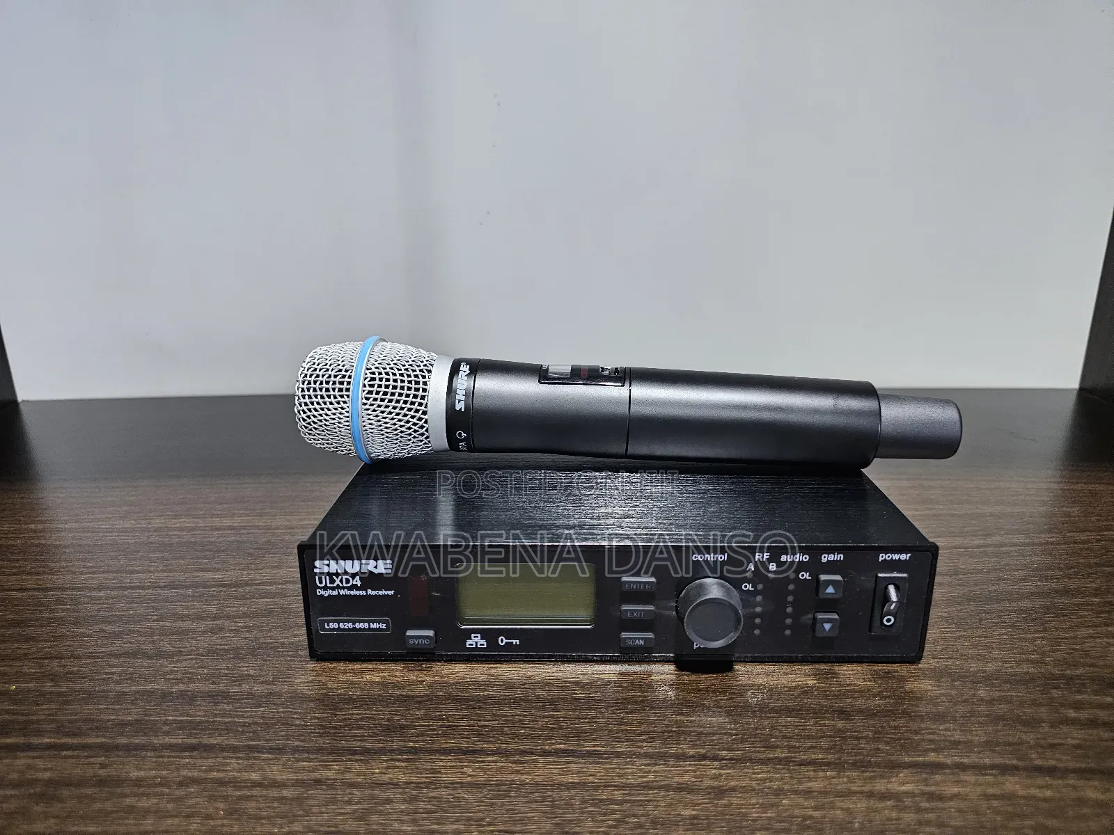 Shure Ulxd4 Beta87a Single Channel Wireless Microphone