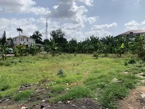 Commercial Land for Sale in Adum
