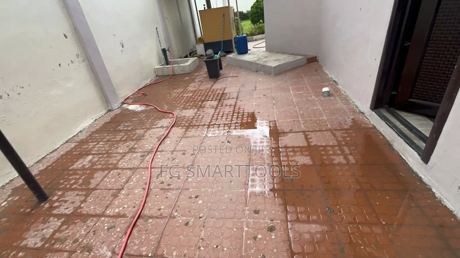 Compound Pressure Washing and Floor Cleaning