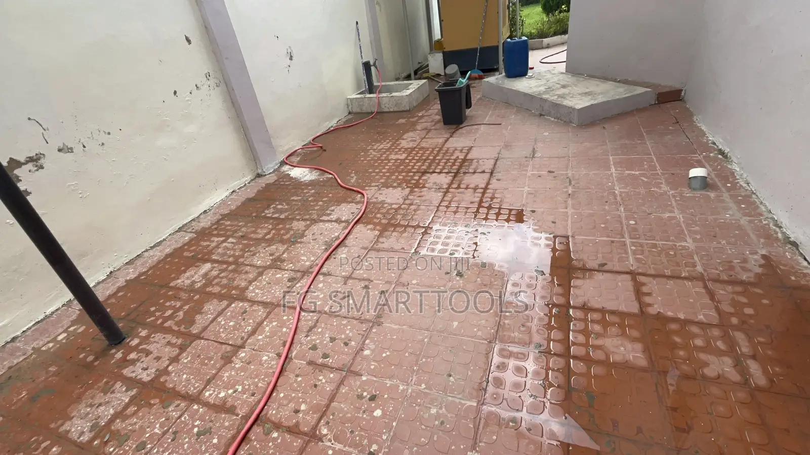 Compound Pressure Washing and Floor Cleaning