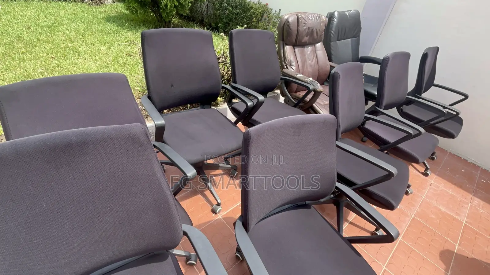 Fabric Furniture Cleaning and Wash