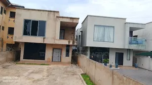 3bdrm House in Tiyumba Agency., West Legon for sale