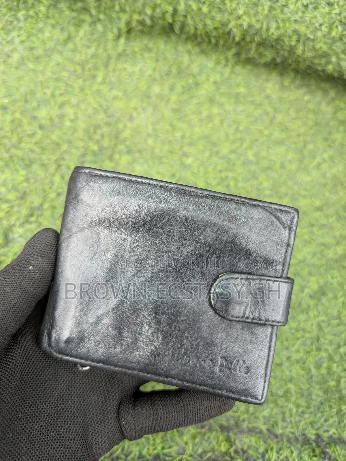 Buene Belle Leather Wallet (Home Used)
